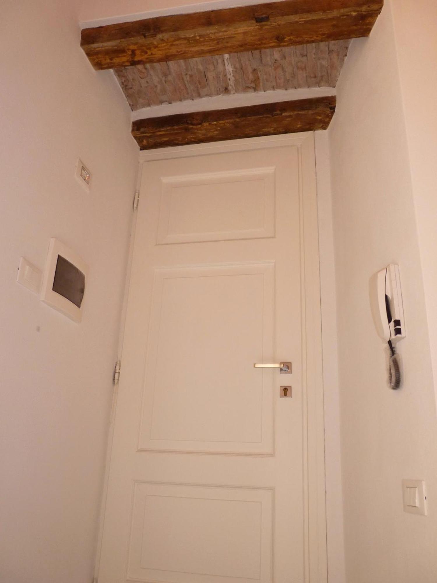 Flora Inn, Super Sweet Studio - Centro Bergamo Exterior photo